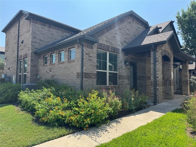 Primary Photo - 7220 Wyoming Springs Dr