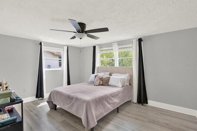 Building Photo - 3543 Trask Dr