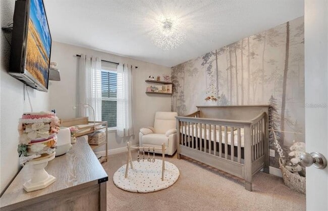 Building Photo - 9997 Town Lake Dr