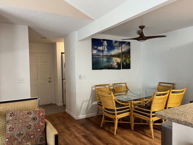 Building Photo - 68-3890 Lua Kula St Apt 1605