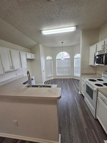 Building Photo - 2858 St Thomas Ln
