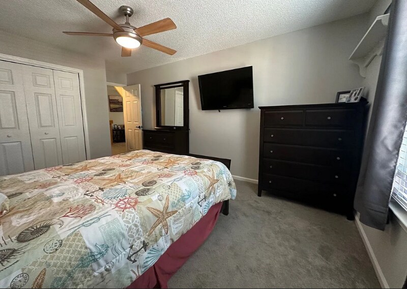 Building Photo - 5057 Gatehouse Way