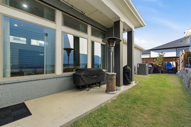 Building Photo - 14404 Balmoral Pl