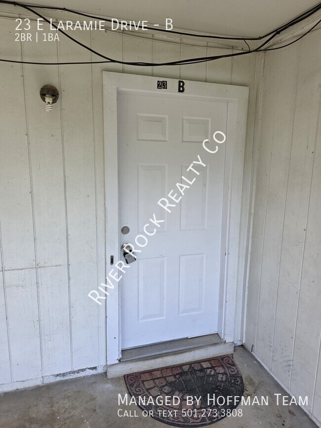 Building Photo - 23 E Laramie Dr