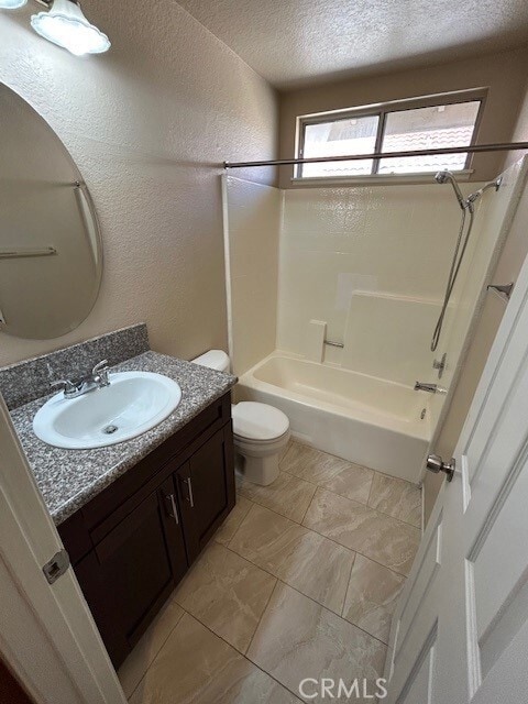 Building Photo - 13646 Kings Canyon Ct