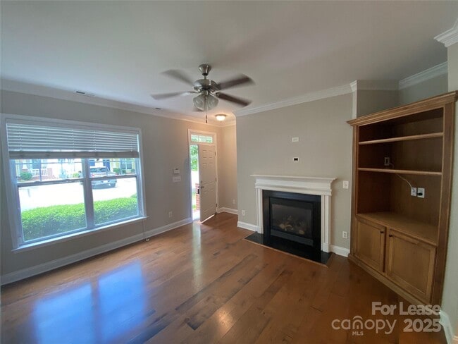 Building Photo - 252 Hurston Circle