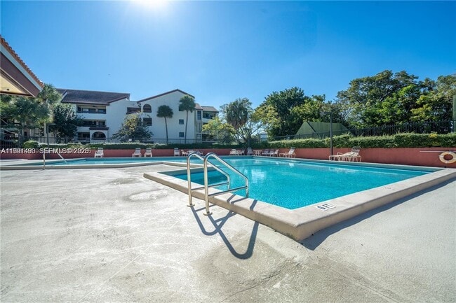 Building Photo - 8830 SW 123rd Ct