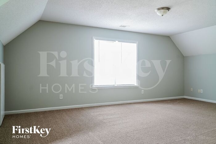 Building Photo - 210 James Allen Pl