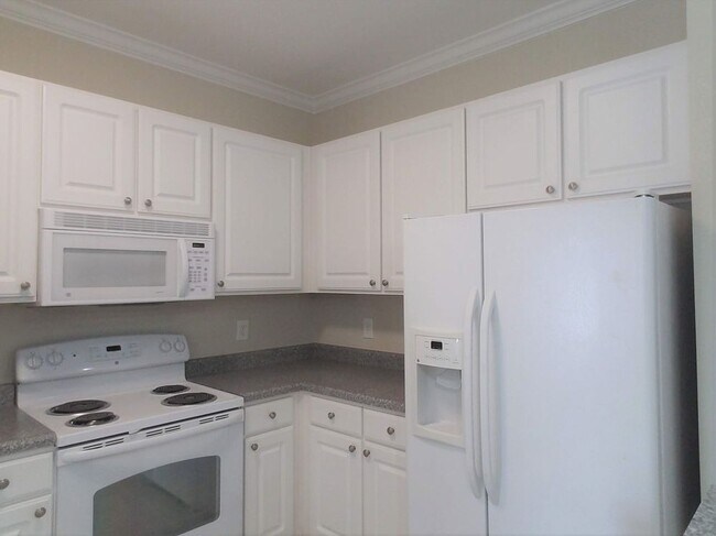 Building Photo - TOPSAIL LANDING