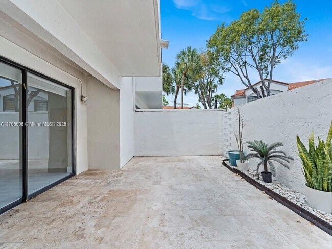 Building Photo - 3501 Magellan Cir