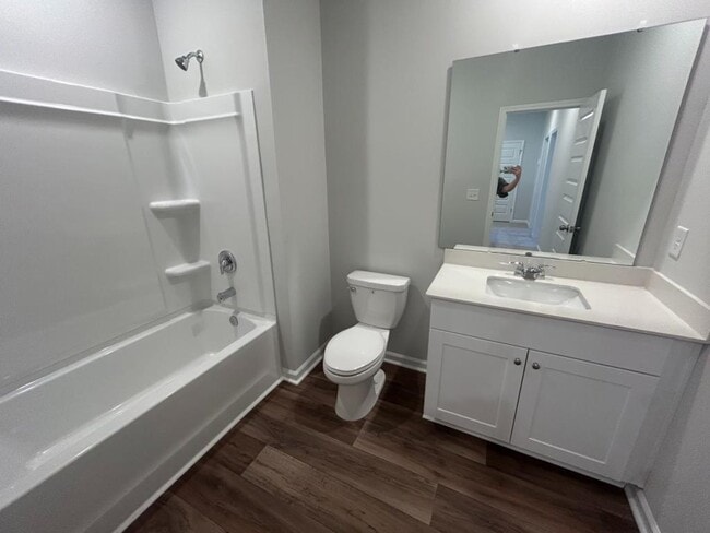 Building Photo - 762 Sturdy Root Pl