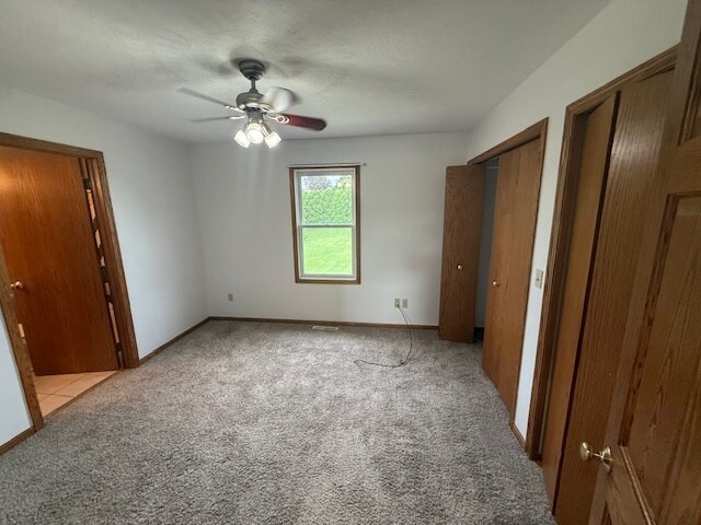 Building Photo - 6125 Avon Lake Rd
