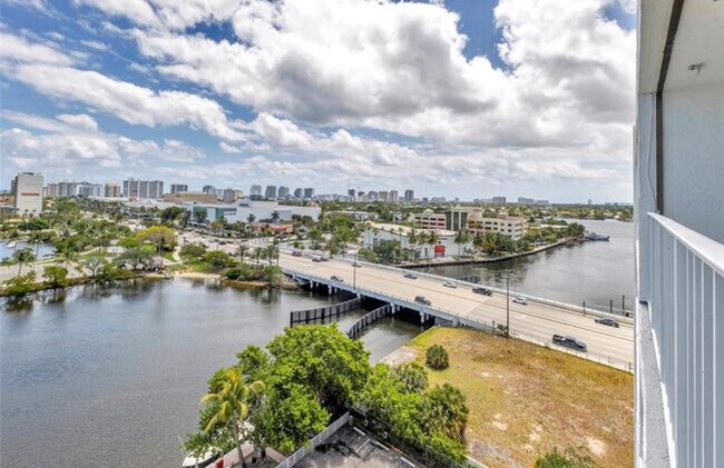 Building Photo - 1160 N Federal Hwy