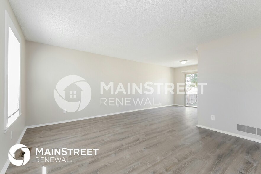 Building Photo - 9661 Adams St