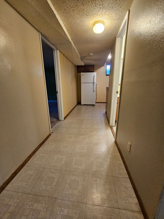 Building Photo - Spacious SE Denver Ranch - Virginia Villag...