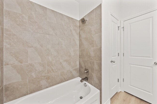 Building Photo - 7228 Caladium Dr