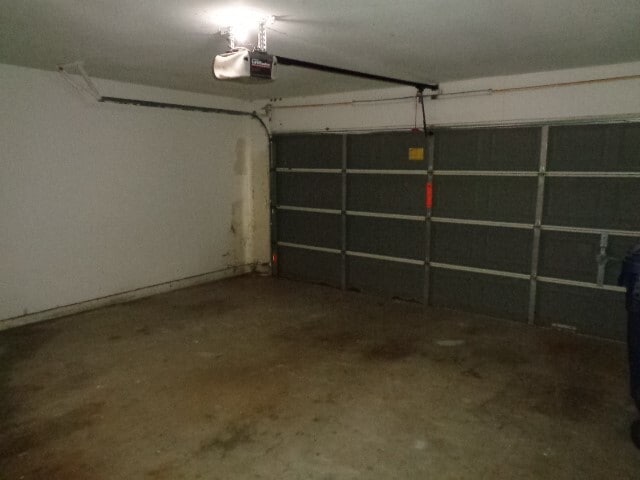 Building Photo - 17823 Poppy Trails Ln