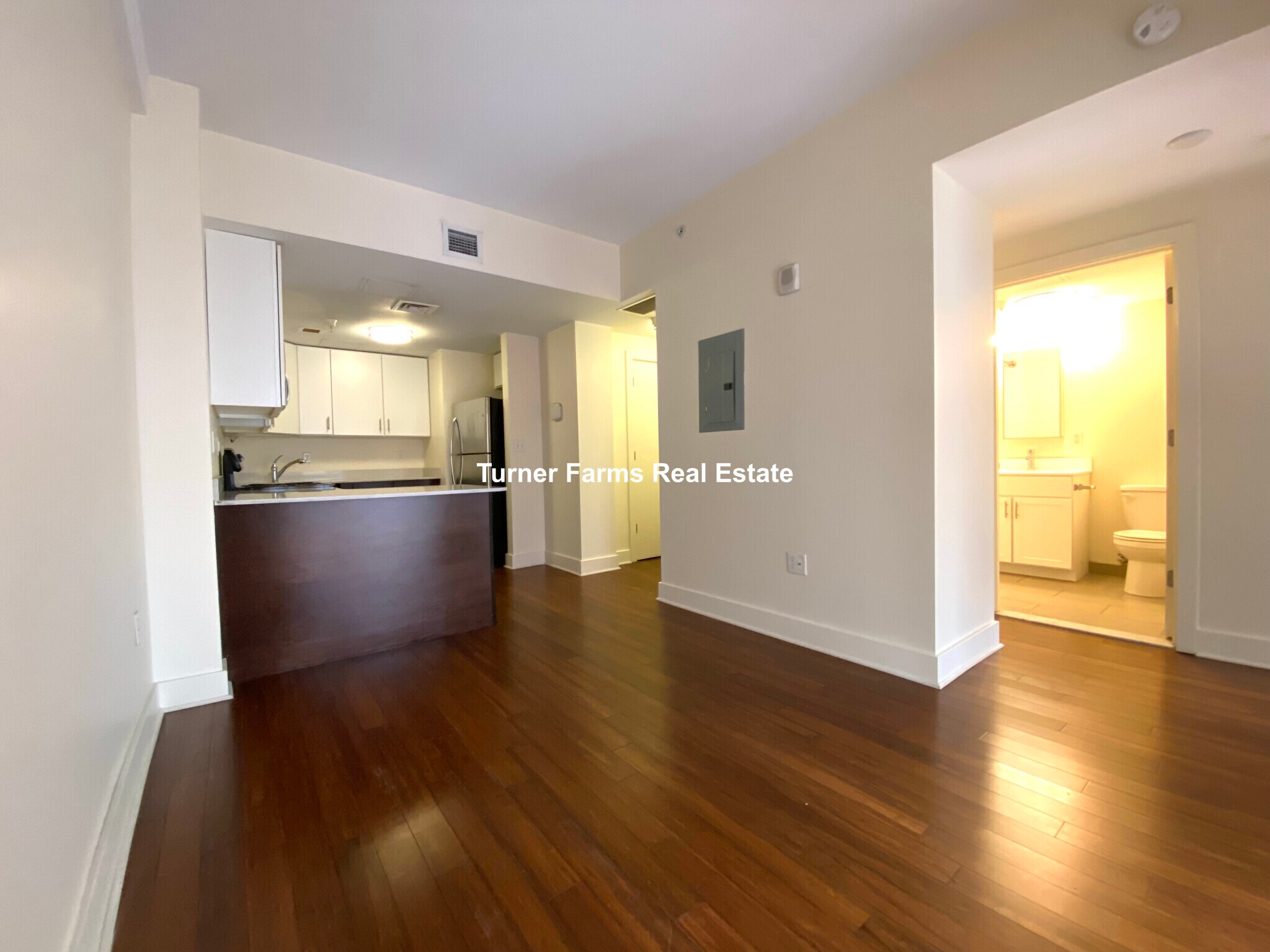 Building Photo - 10 Winter St