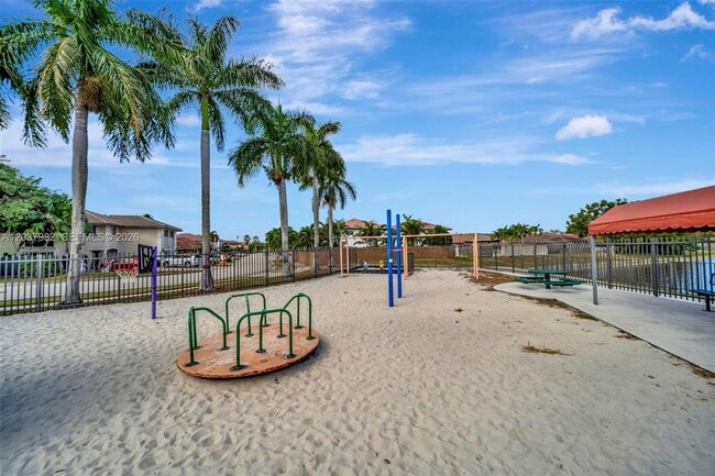 Building Photo - 3773 SW 153rd Ct