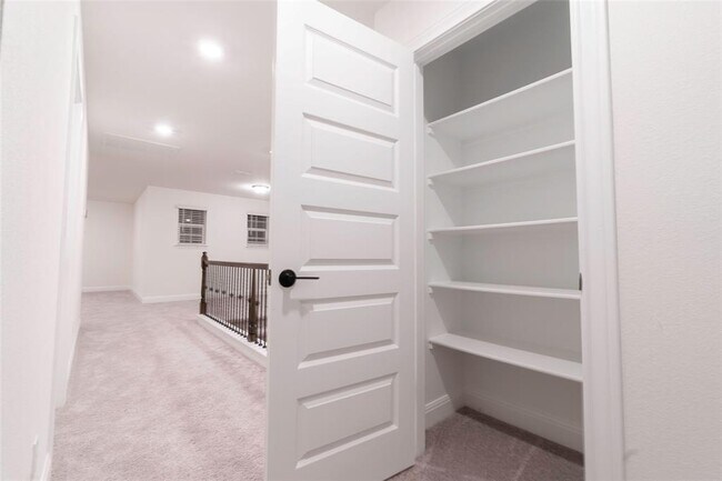 Building Photo - 4509 Acerno St