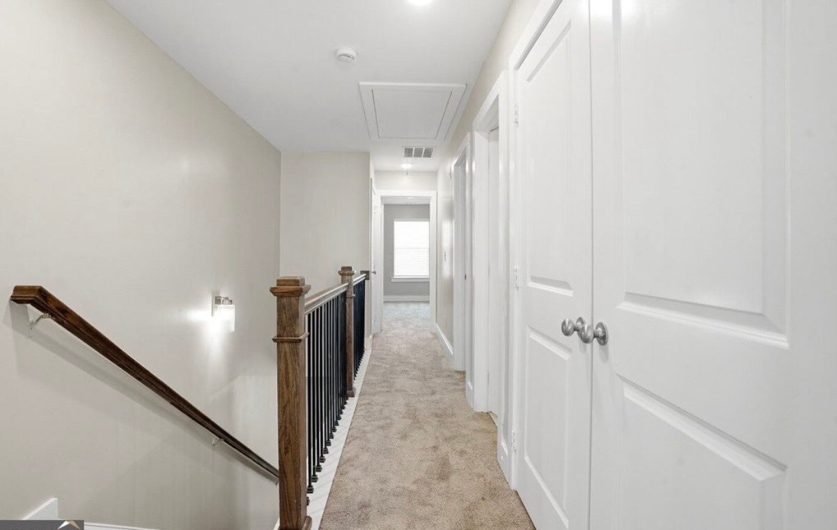 Building Photo - 6449 Scudders Dr