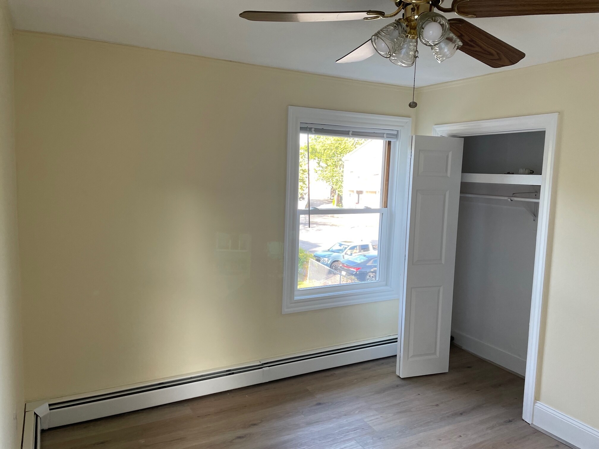 Bed 1 - 279 Admiral St