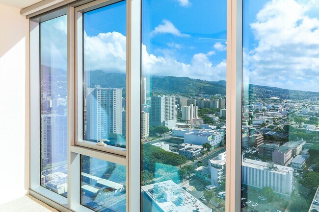 Building Photo - The Park on Keeaumoku - largest 2-bedroom residence offering 1,074 square feet of interior living...