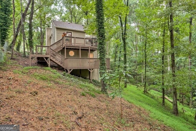 Building Photo - 428 Riverlake Ct