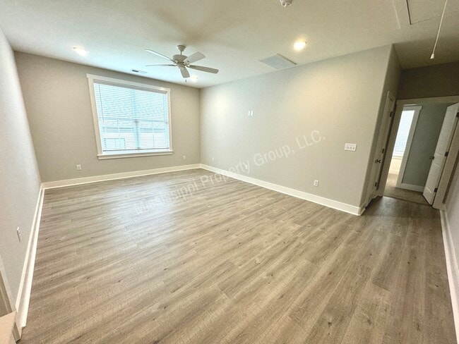 Building Photo - 3BD/3.5BA FOR RENT IN THE RESERVE