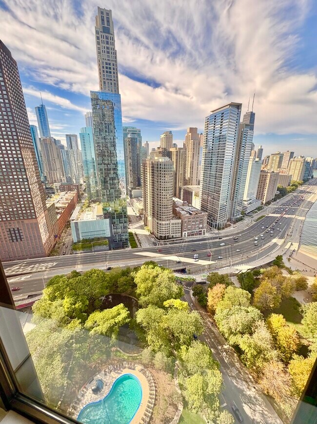 Building Photo - 505 N Lake Shore Dr