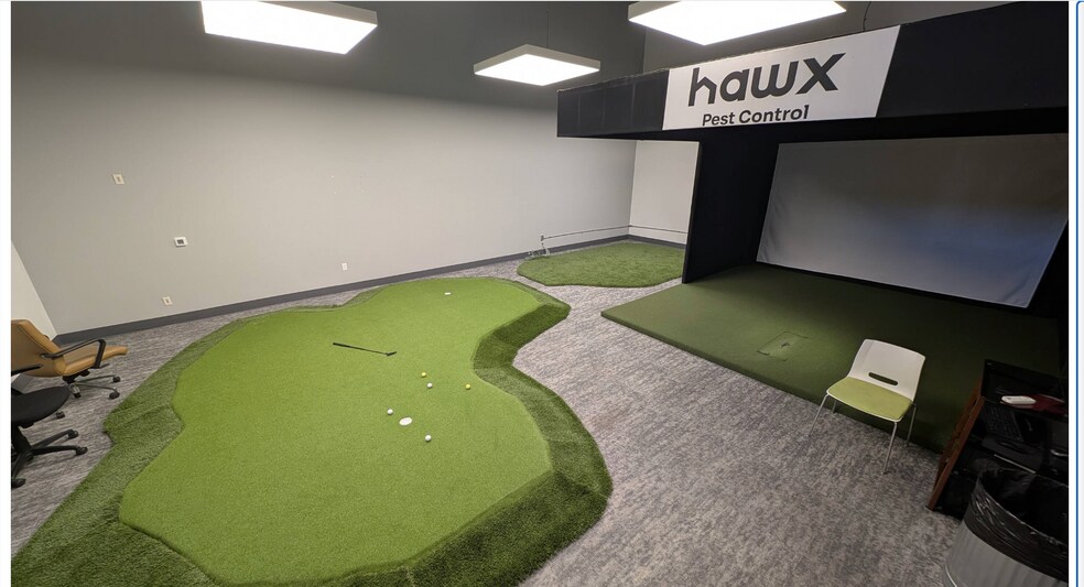 Building Photo - 1640 S State St