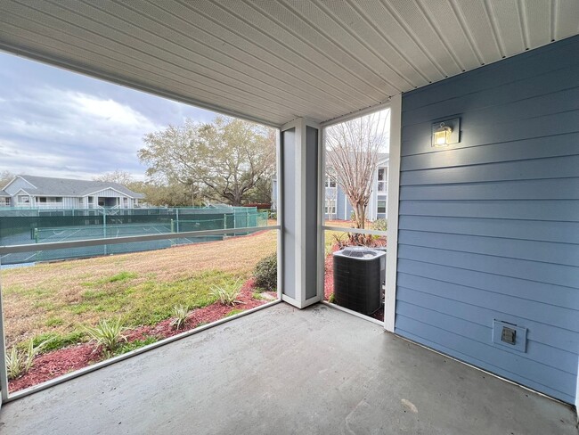 Building Photo - Lake Mary - Condo