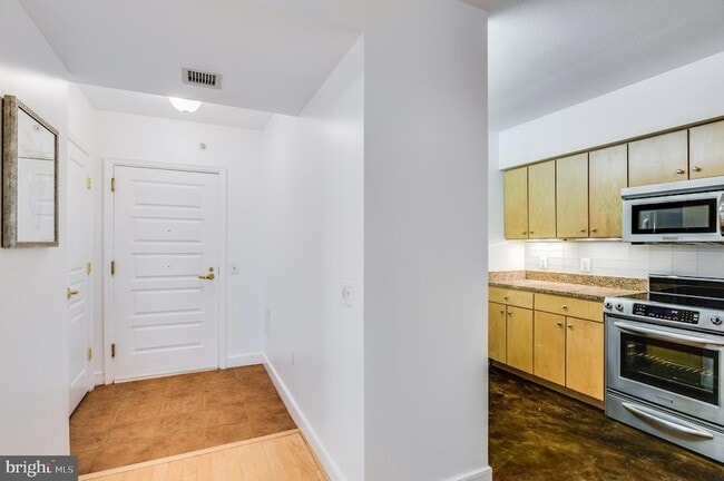 Building Photo - 631 D Street NW