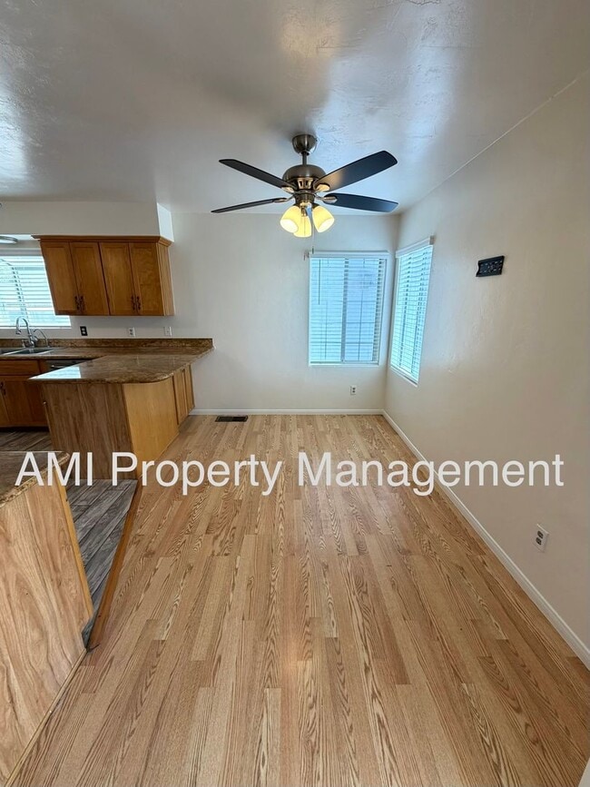 Building Photo - 2065 Eula Ln