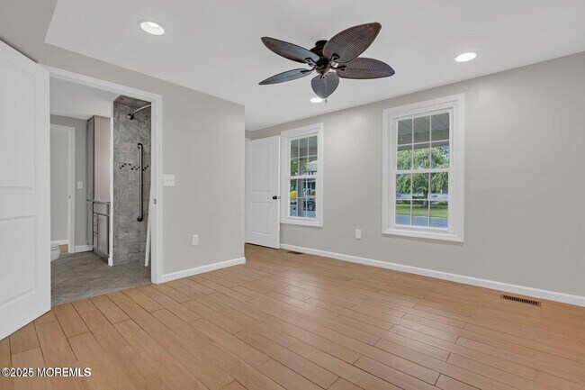 Building Photo - 58 Garden Ave