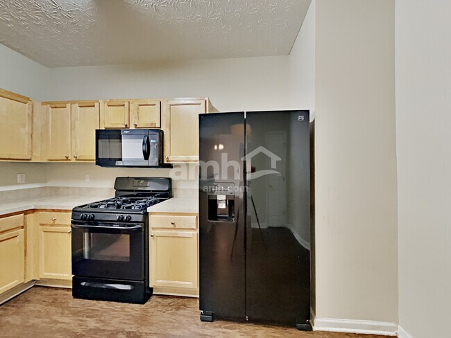 Building Photo - 507 Pond Lillies Rd