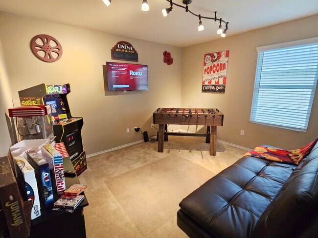 Building Photo - 9618 Silver Mist Way