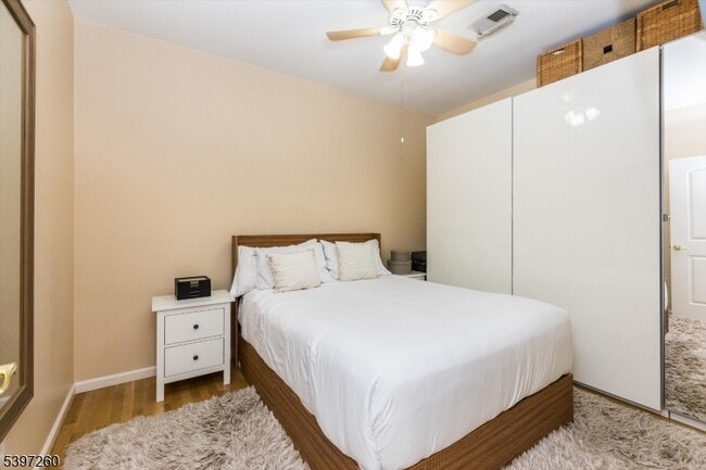 Building Photo - 349-353 S Broad St