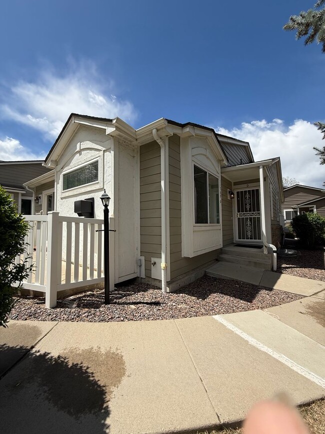 Primary Photo - Charming 2 Bed, 2 Bath Home for Rent in We...