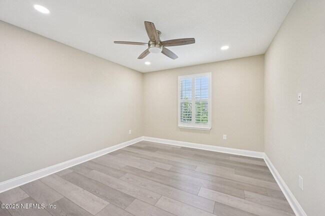 Building Photo - 91 Ridgewind Dr