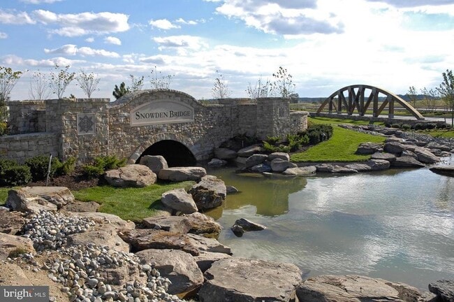 Building Photo - 115 Interlace Wy