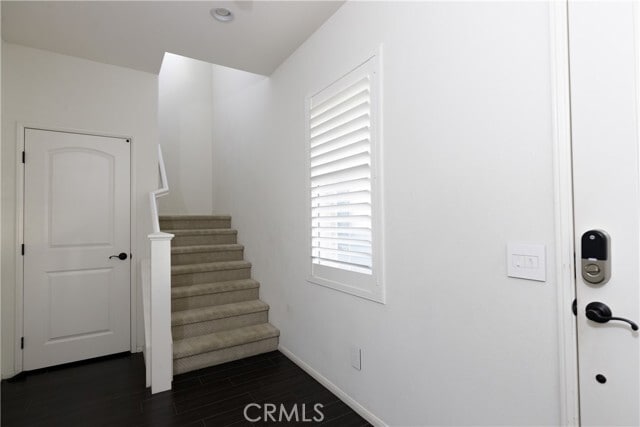 Building Photo - 478 E Santa Ana St