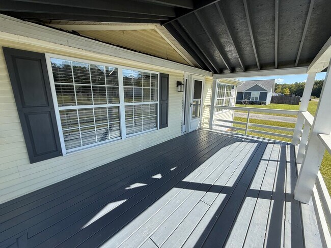 Building Photo - 3 Bed 2 Bath in Almo