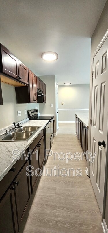 Building Photo - 3109 Darden Rd