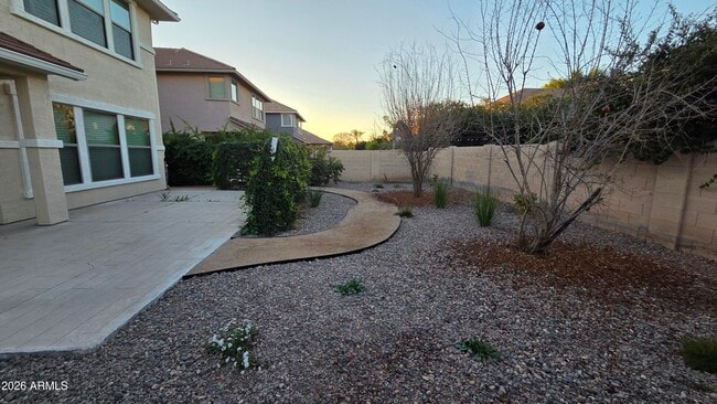 Building Photo - 3540 E Mesquite St