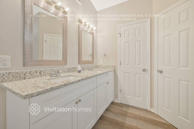 Building Photo - 1011 Corkwood Dr
