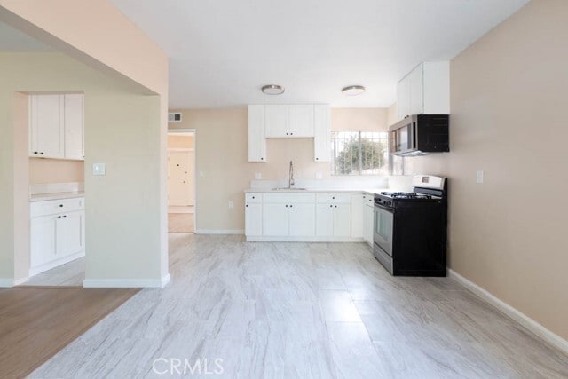 Building Photo - 3711 W 110th St