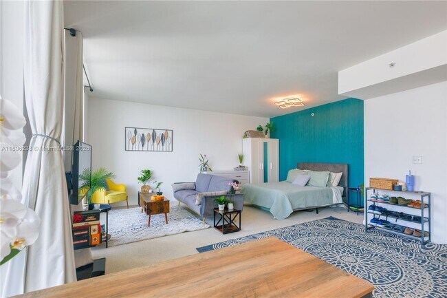 Building Photo - 244 Biscayne Blvd