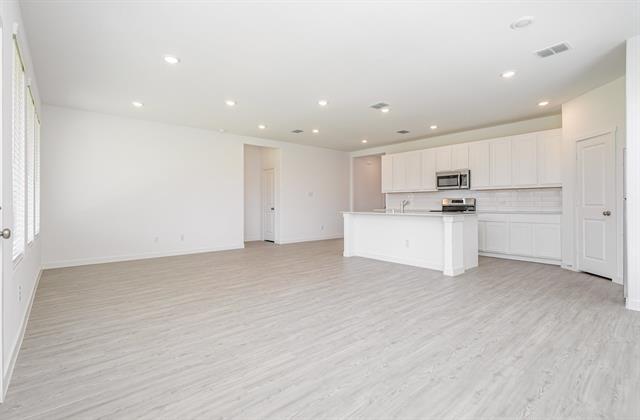 Building Photo - 545 Ml Trce Wy