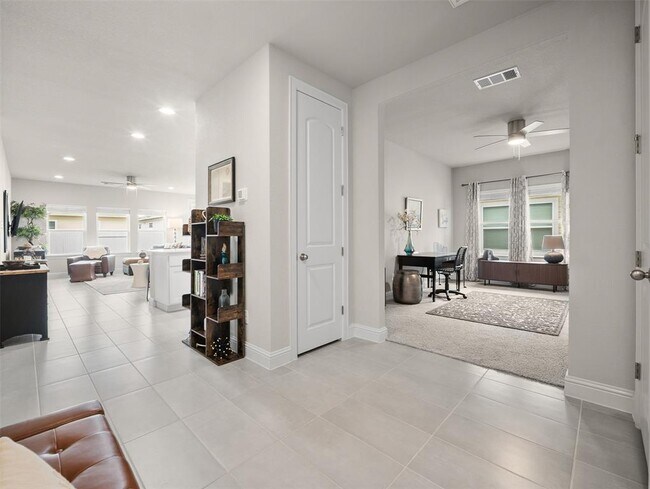 Building Photo - 151 Catalina Dr